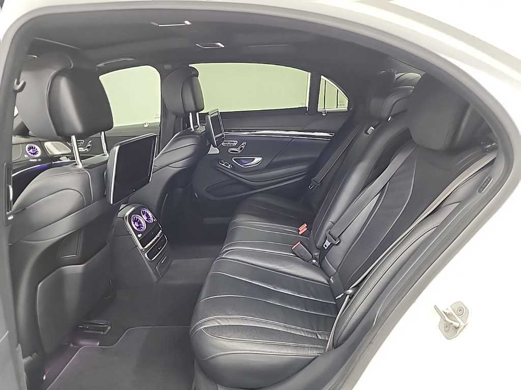 Mercedes Benz S Class - Vista 12