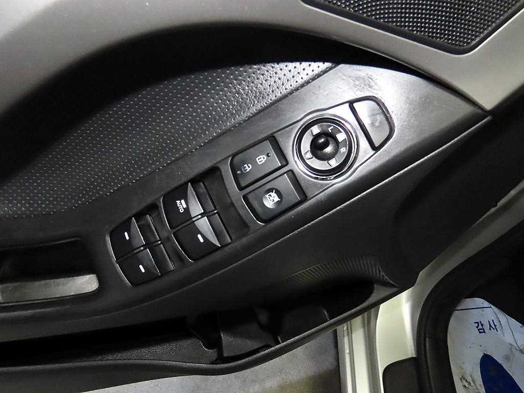 HYUNDAI Avante 2013 Gris - Importación desde Corea - HF Imports Iquique - Foto 13