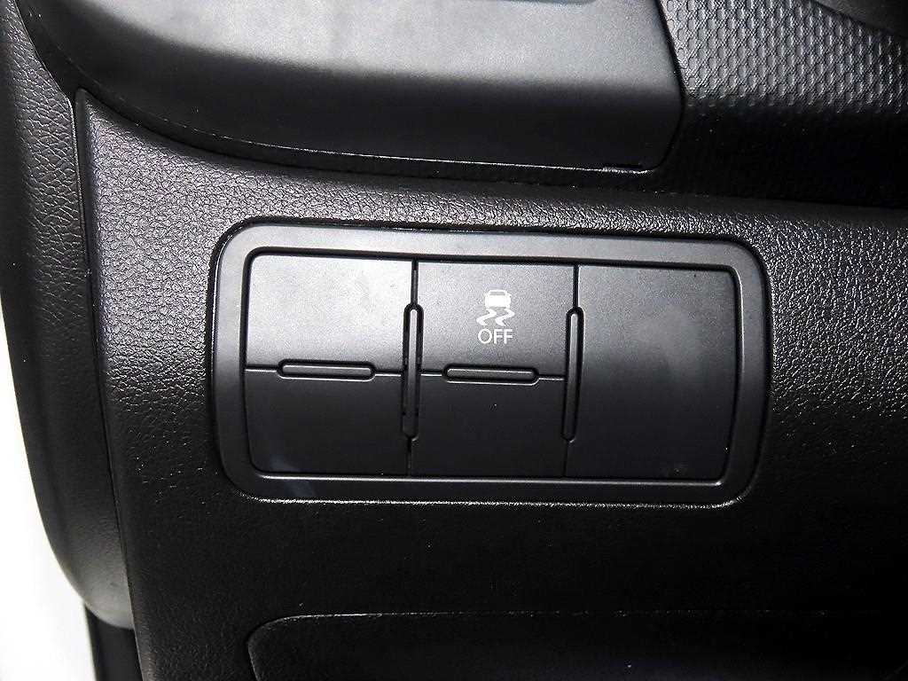 HYUNDAI Accent 2015 Blanco - Importación desde Corea - HF Imports Iquique - Foto 14