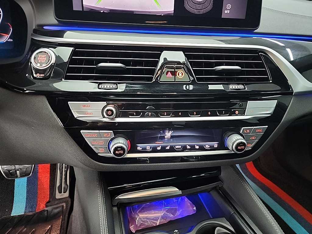 BMW 5 Series - Vista 11