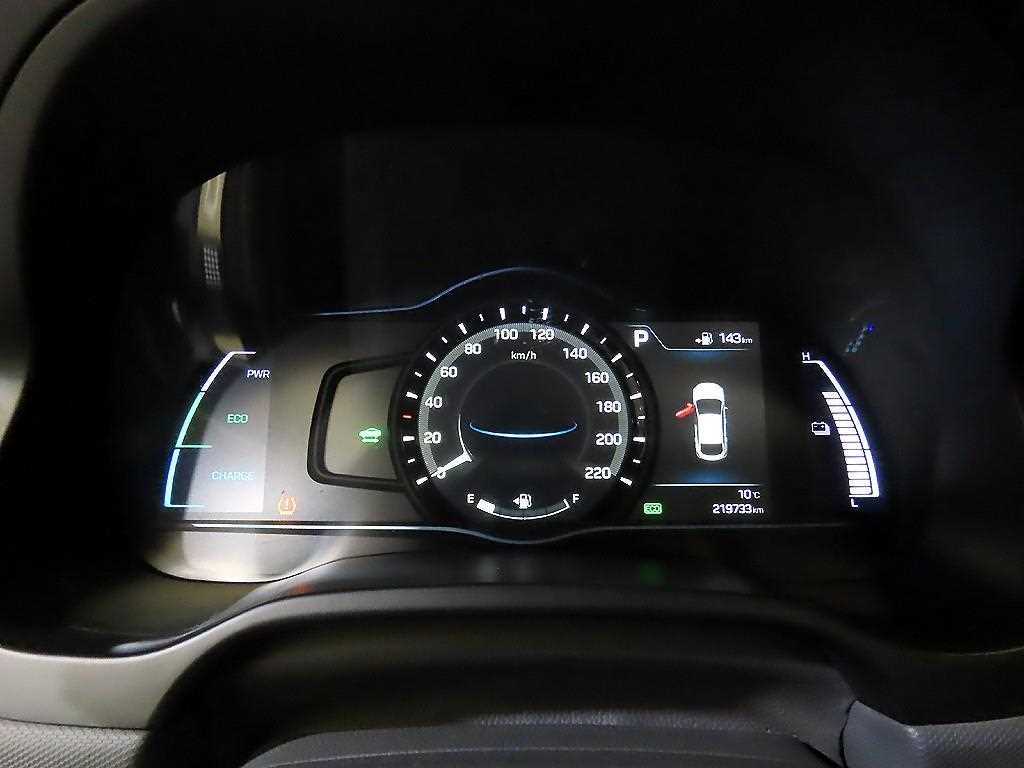 HYUNDAI Ioniq - Vista 9