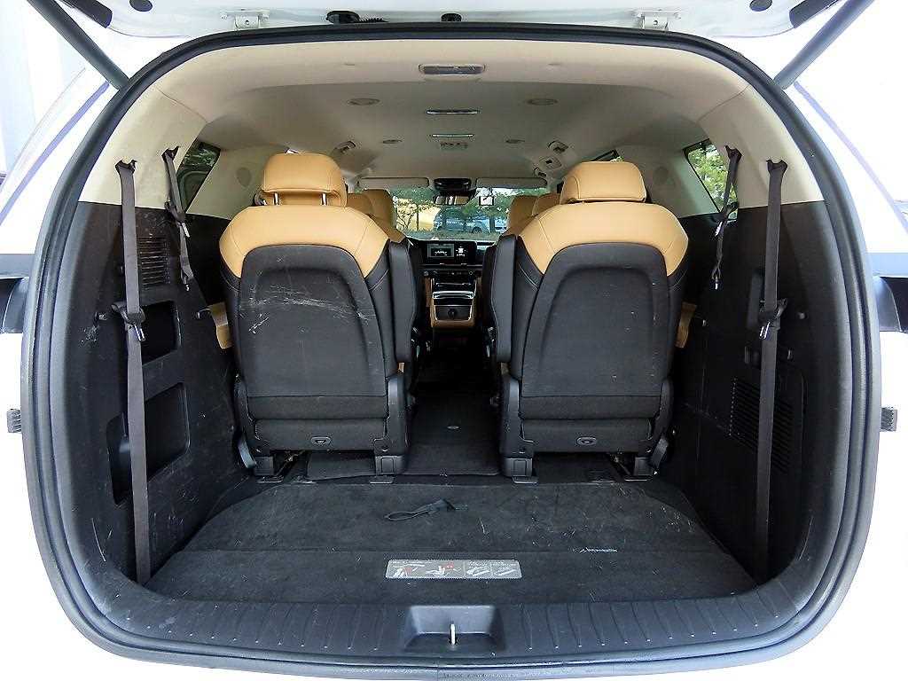 KIA Carnival 2021 Blanco - Importación desde Corea - HF Imports Iquique - Foto 16