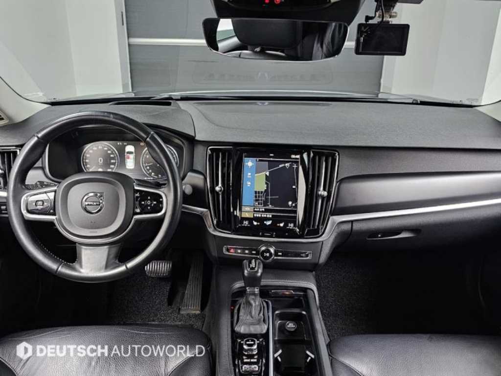 Volvo S90 - Vista 10