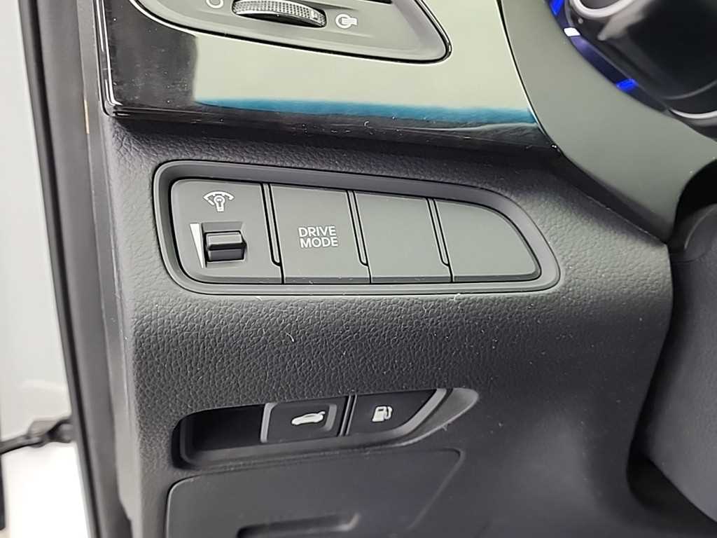 HYUNDAI Grandeur 2016 Blanco - Importación desde Corea - HF Imports Iquique - Foto 18