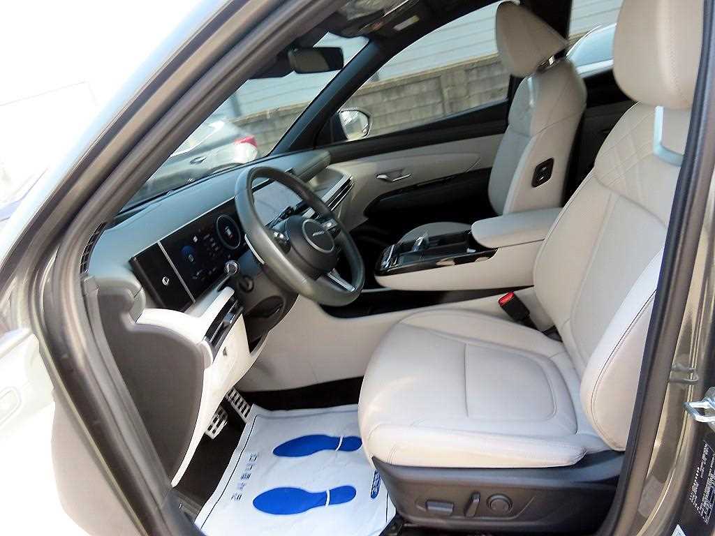 HYUNDAI Tucson - Vista 5