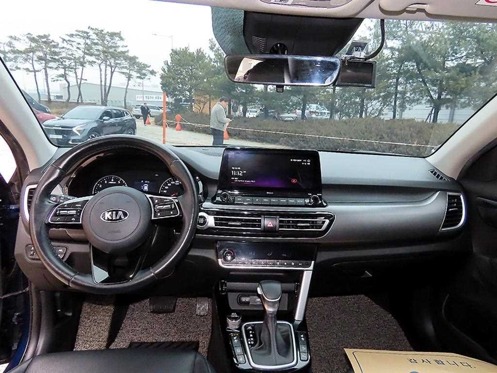 KIA Seltos - Vista 7