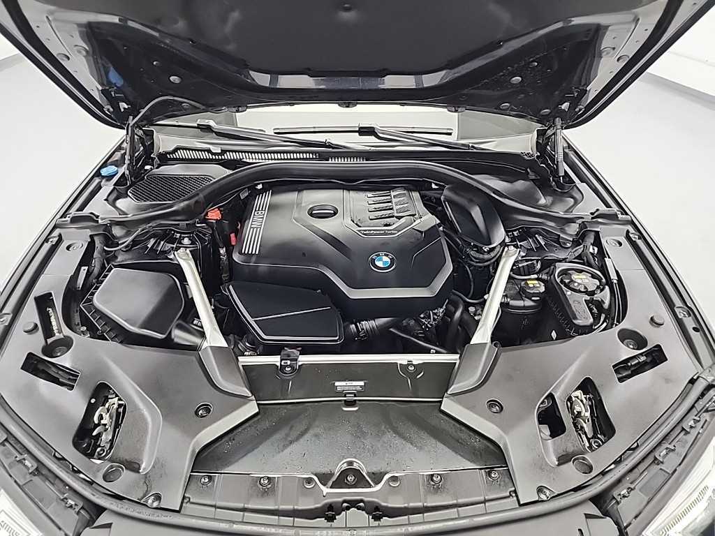 BMW 5 Series - Vista 6