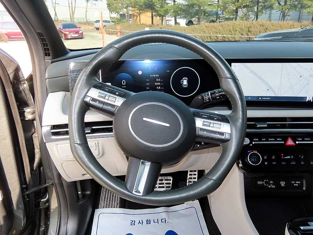 HYUNDAI Tucson - Vista 8