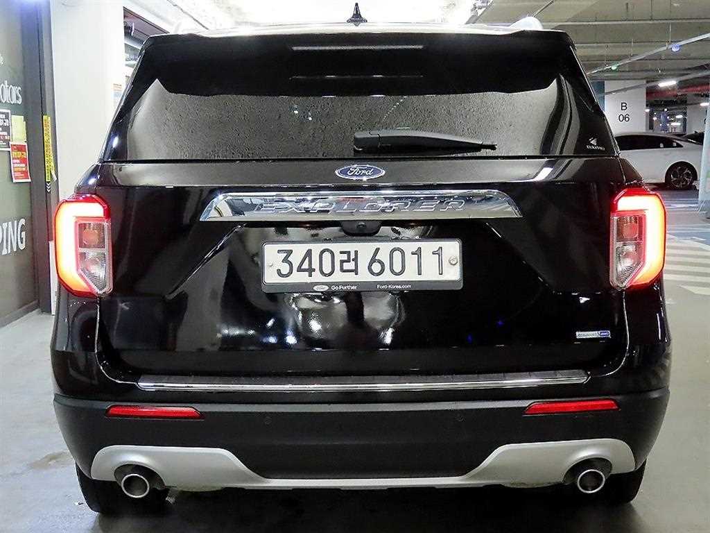 Ford Explorer - Vista 5