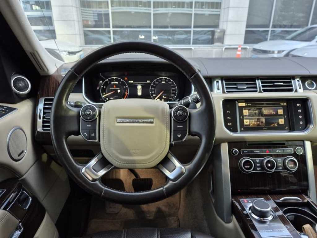 Land Rover Range Rover - Vista 12