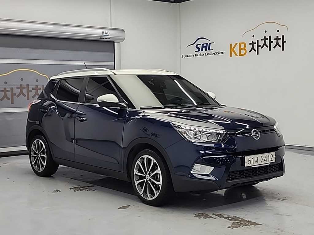 Ssangyong Tivoli - Vista 4