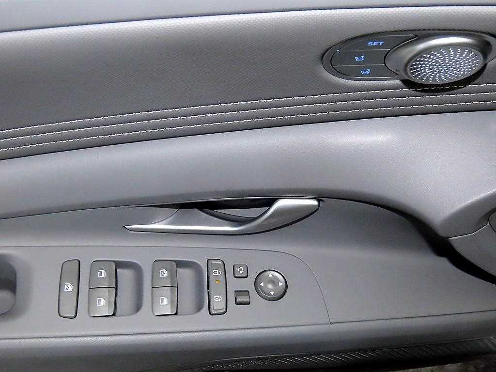 HYUNDAI Avante 2025 Blanco - Importación desde Corea - HF Imports Iquique - Foto 15