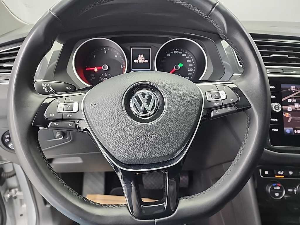 Volkswagen Tiguan - Vista 9
