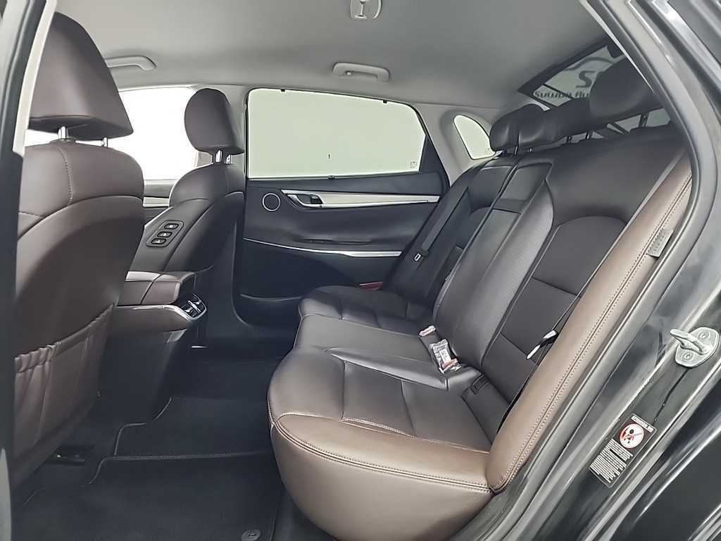 HYUNDAI Grandeur - Vista 12