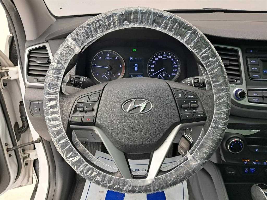 HYUNDAI Tucson - Vista 7