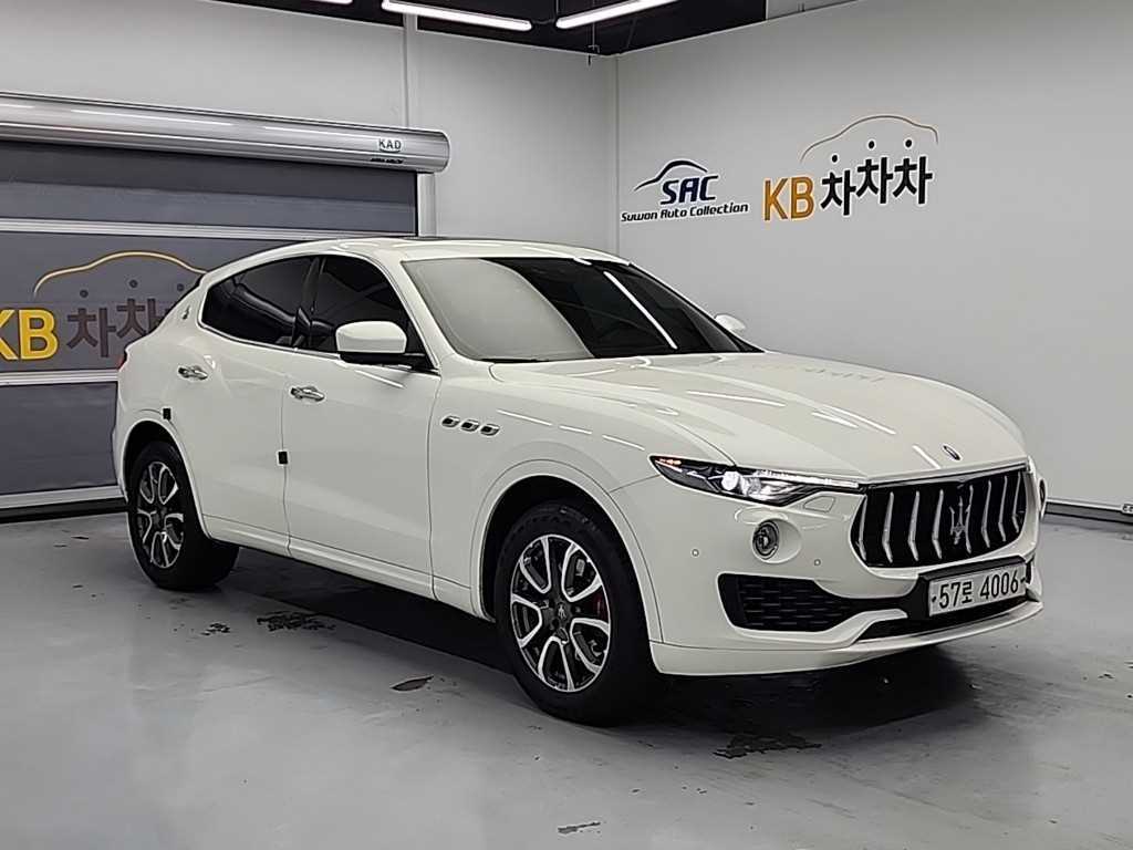 Maserati Levante - Vista 4