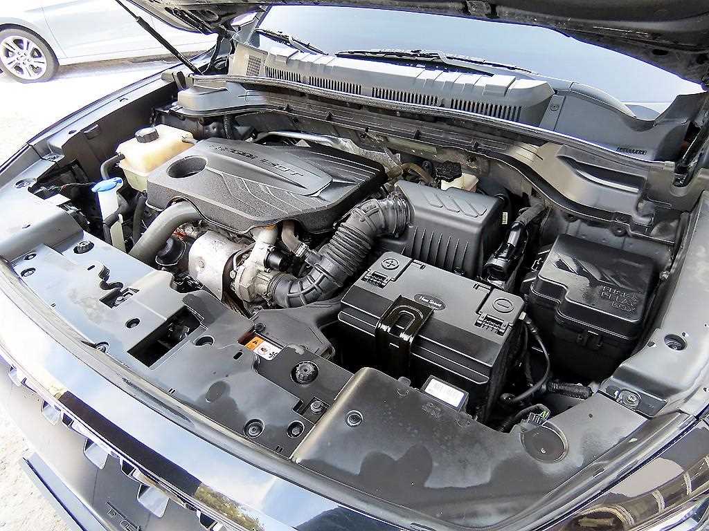 Ssangyong Torres 2023 Negro - Importación desde Corea - HF Imports Iquique - Foto 18