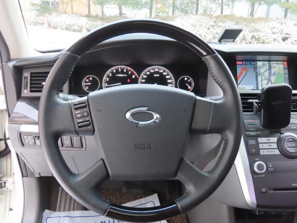 SAMSUNG SM7 - Vista 9