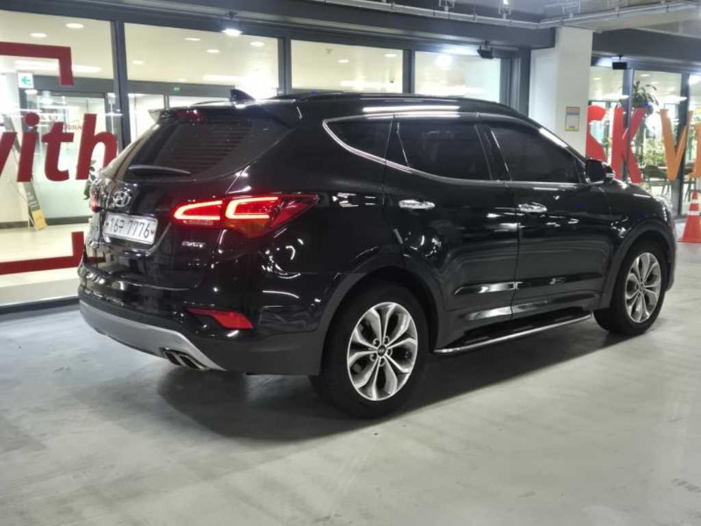 HYUNDAI Santa Fe - Vista 4