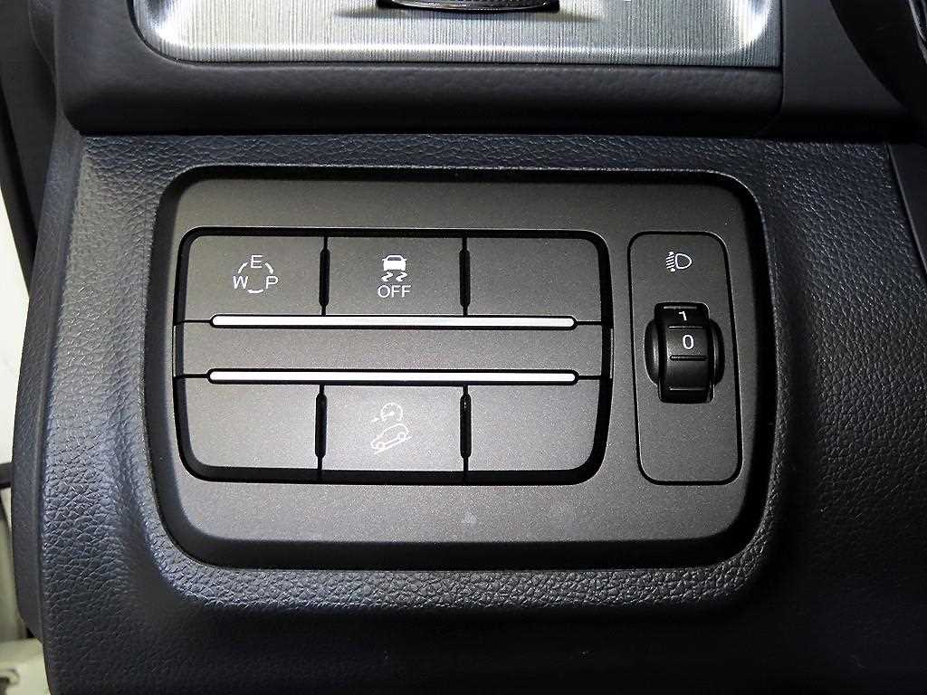 Ssangyong Tivoli 2019 Blanco - Importación desde Corea - HF Imports Iquique - Foto 14