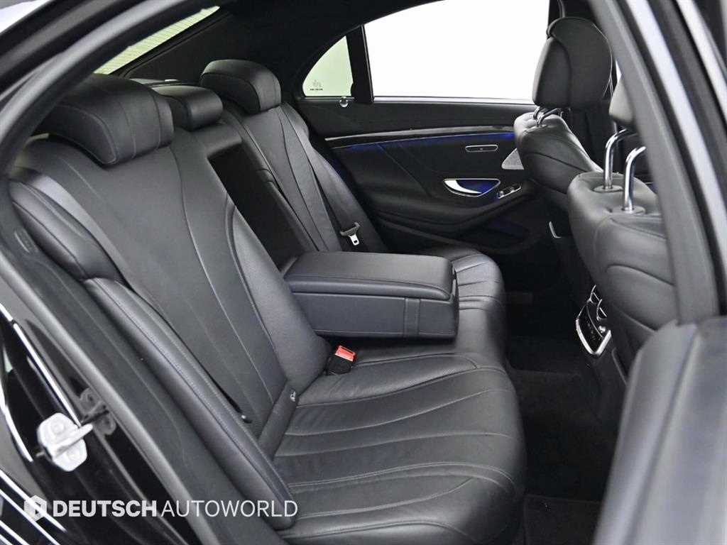 Mercedes Benz S Class - Vista 12
