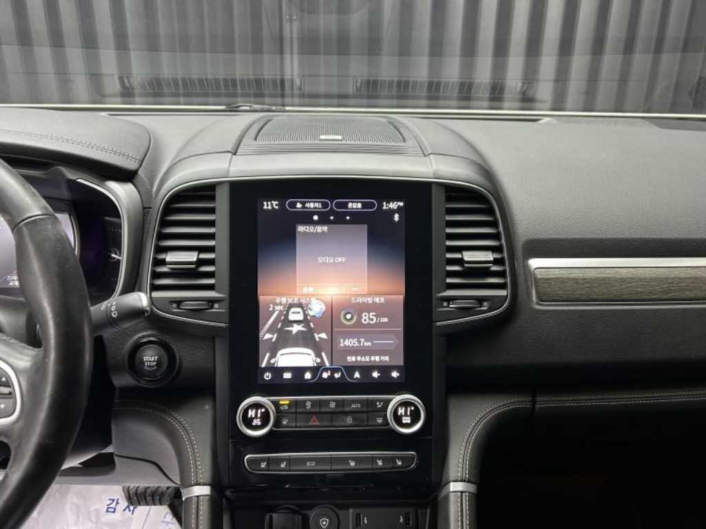 SAMSUNG QM6 - Vista 10