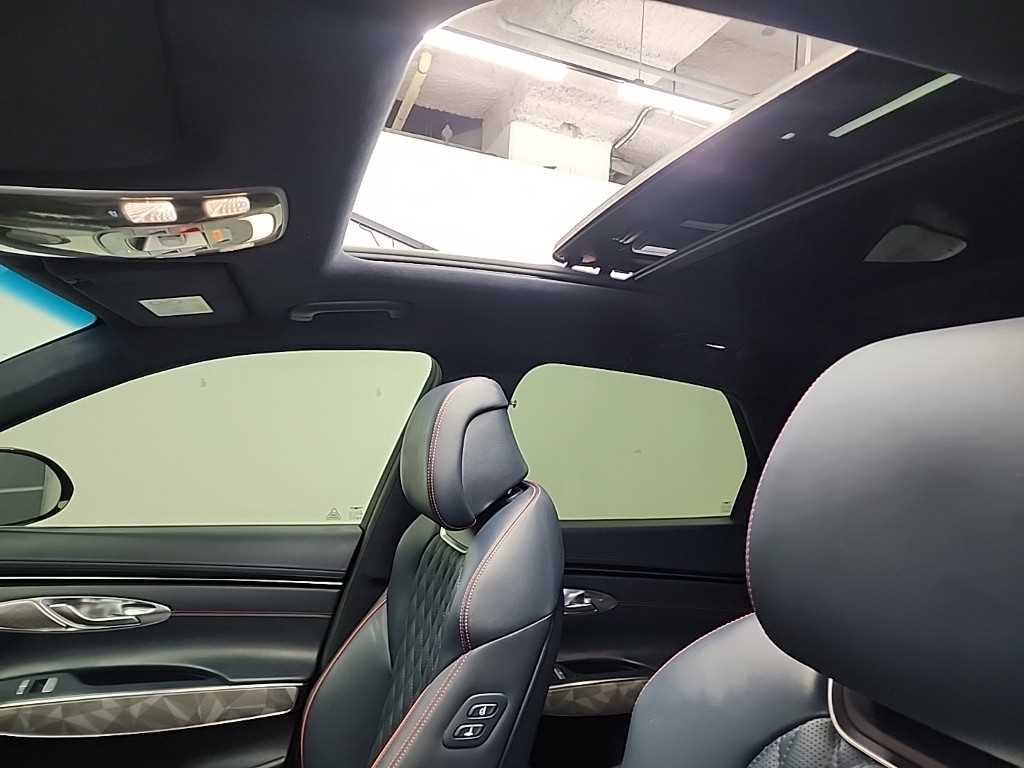 Genesis GV70 2022 Rojo - Importación desde Corea - HF Imports Iquique - Foto 15