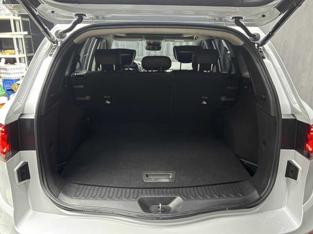 SAMSUNG QM6 - Vista 5