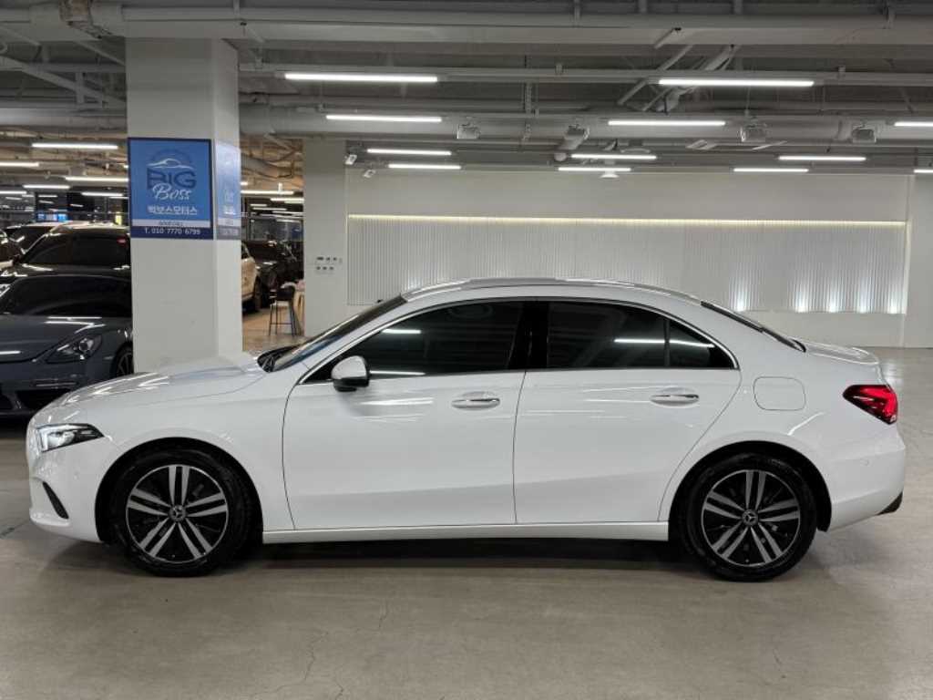 Mercedes Benz A Class - Vista 5