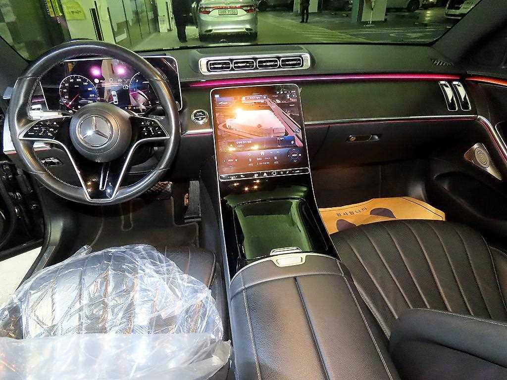 Mercedes Benz S Class - Vista 10