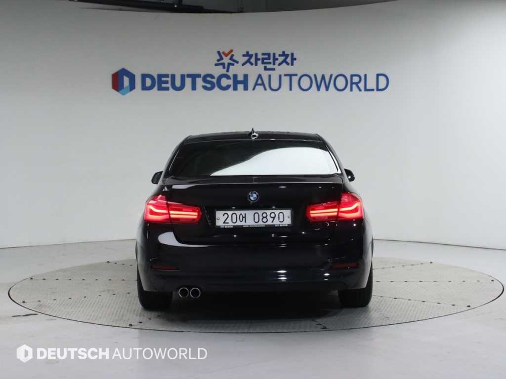 BMW 3 series - Vista 4