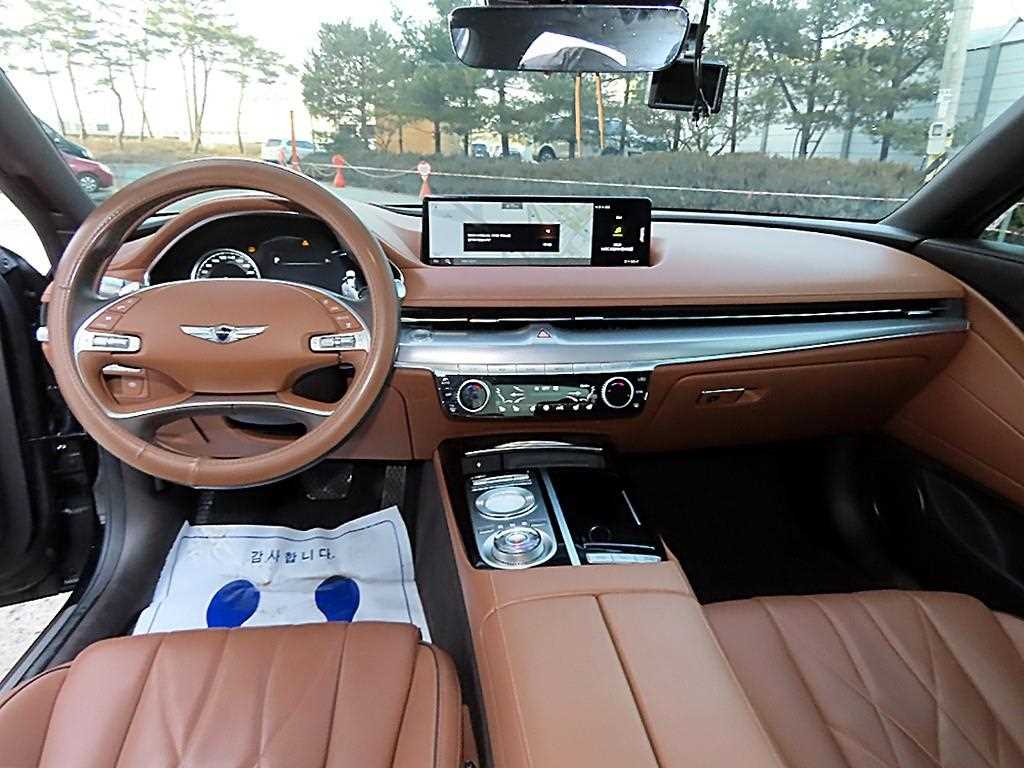 Genesis G80 - Vista 7