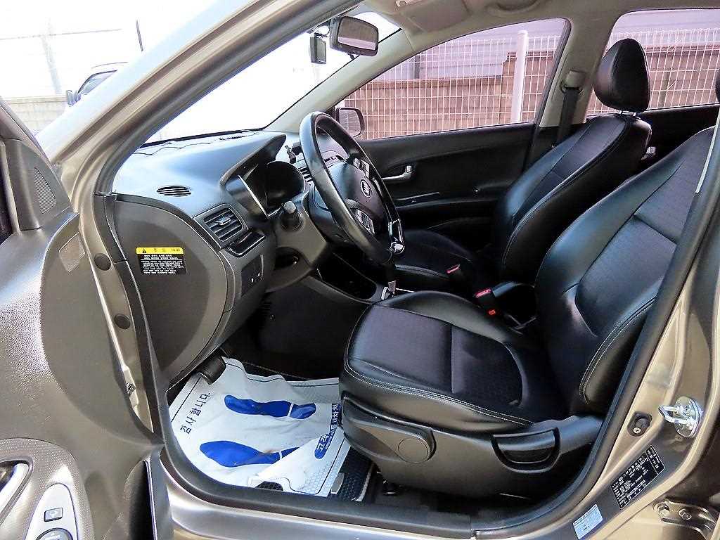 KIA Morning - Vista 5