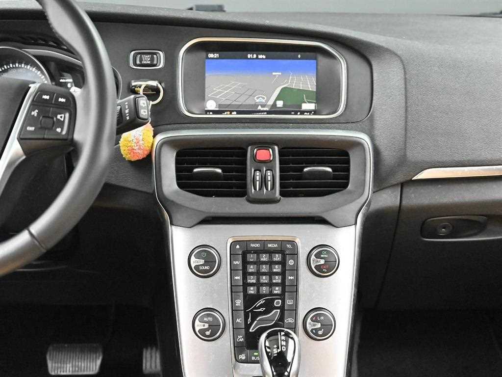 Volvo V40 2018 Blanco - Importación desde Corea - HF Imports Iquique - Foto 14