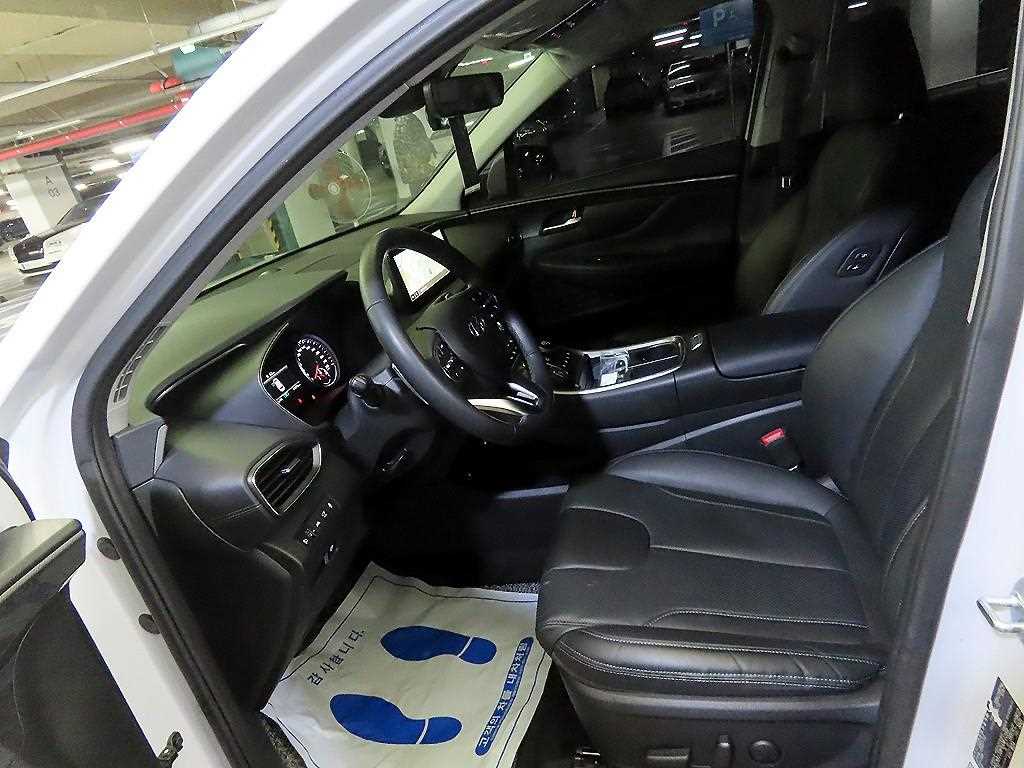 HYUNDAI Santa Fe - Vista 6