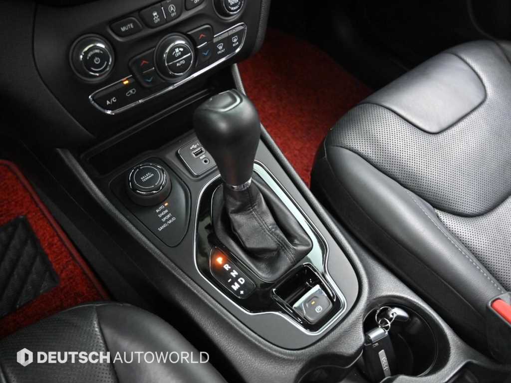 Jeep Cherokee - Vista 9