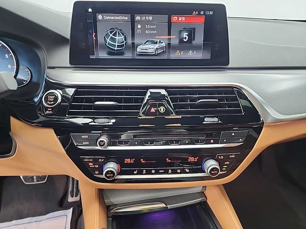 BMW 5 Series - Vista 10