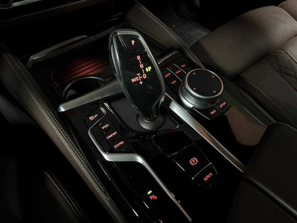 BMW 5 Series - Vista 12