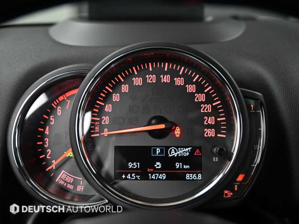 Mini Countryman - Vista 8