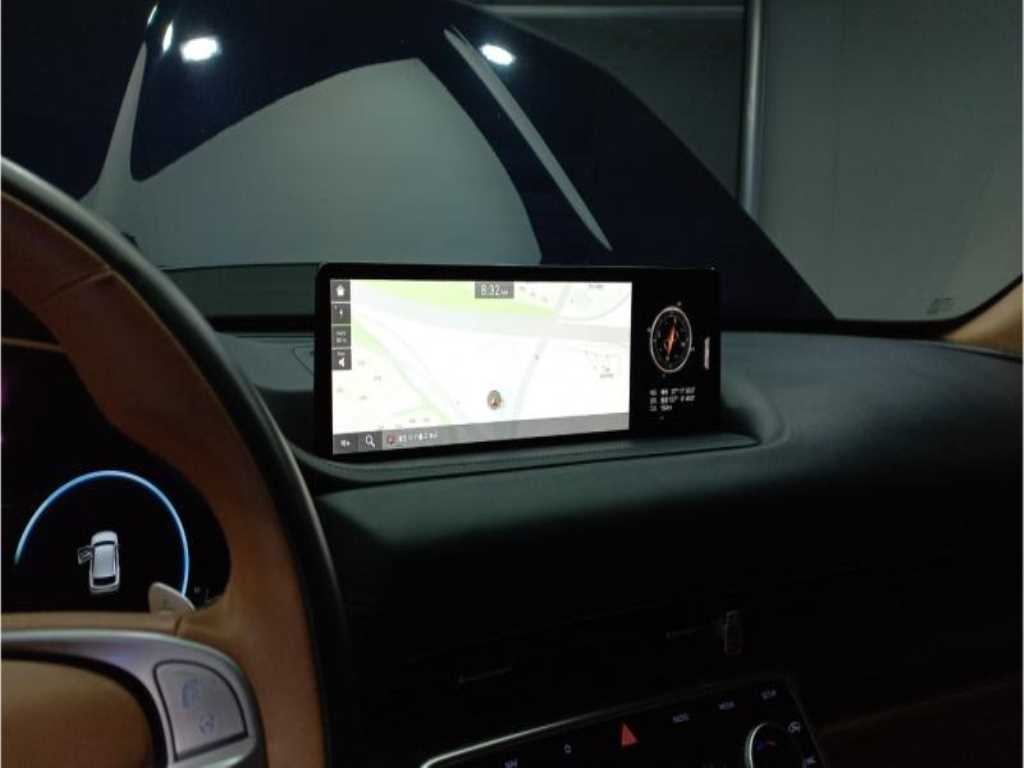 Genesis GV80 - Vista 8