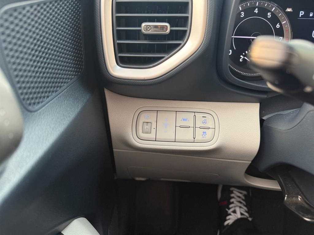 HYUNDAI Venue - Vista 8