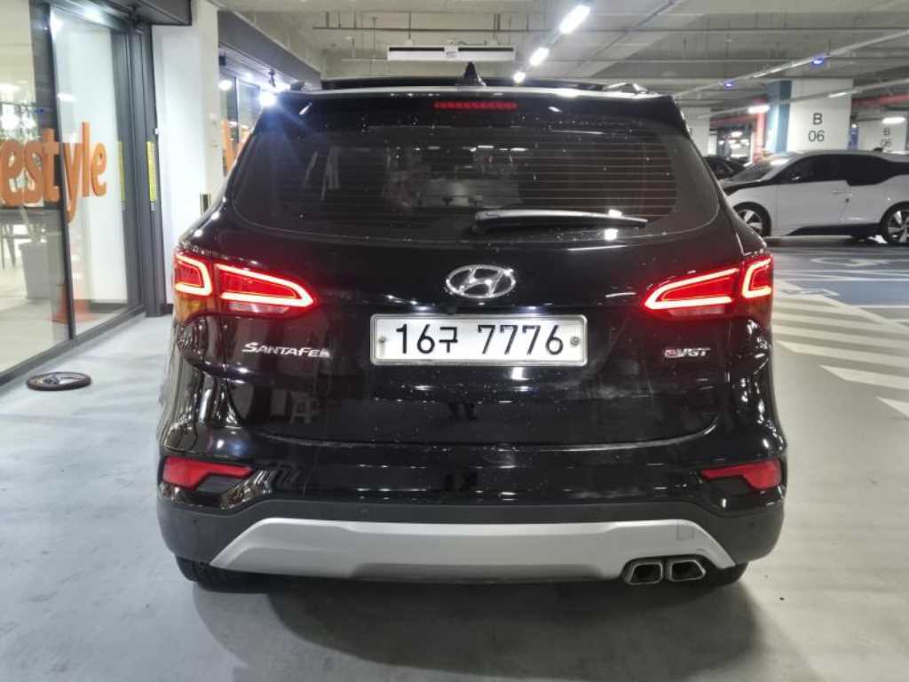 HYUNDAI Santa Fe - Vista 5