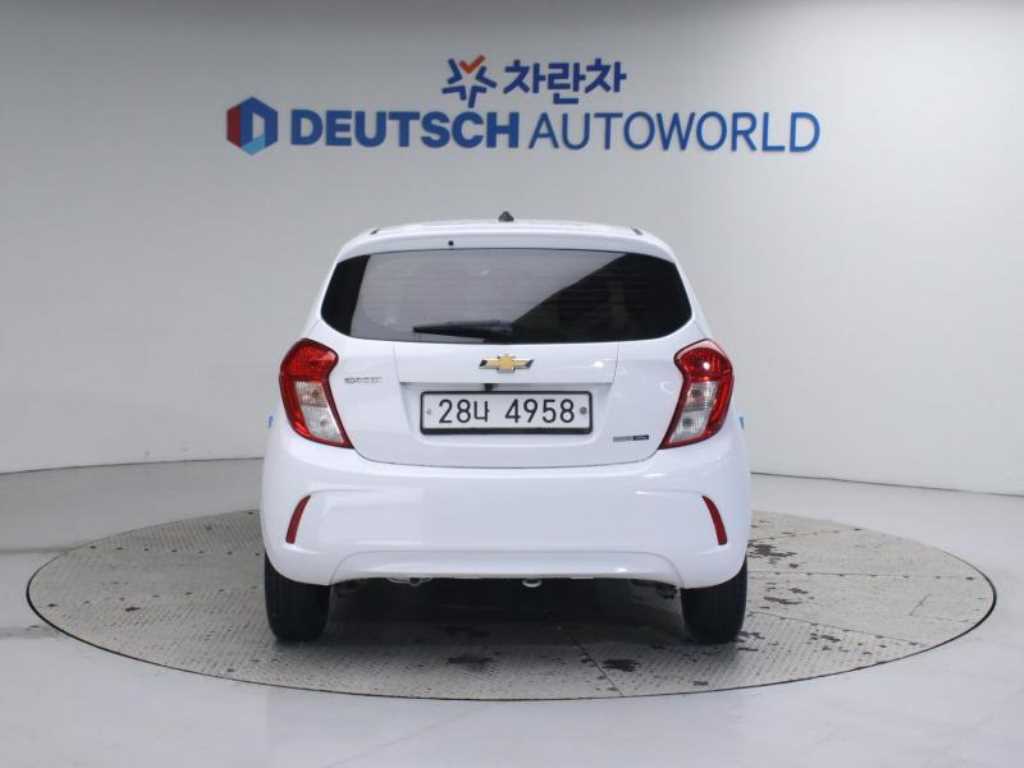 Chevrolet Spark - Vista 4