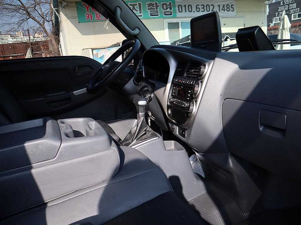 Small Truck Top_Wingbody 2022 Blanco - Importación desde Corea - HF Imports Iquique - Foto 15