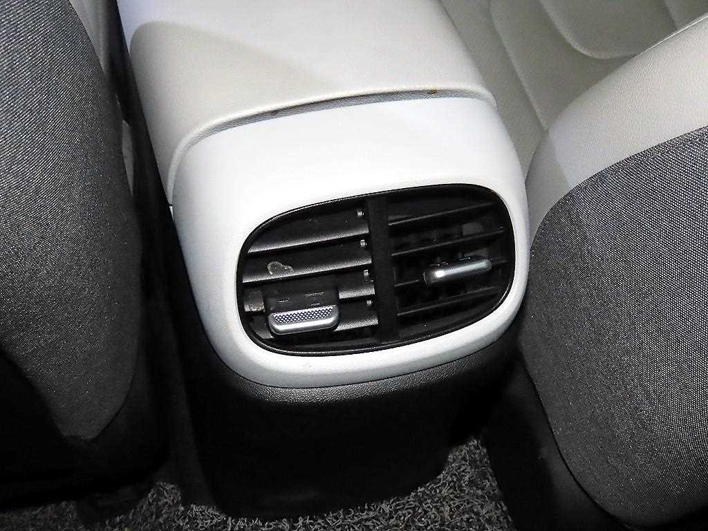 HYUNDAI Avante 2021 Blanco - Importación desde Corea - HF Imports Iquique - Foto 13