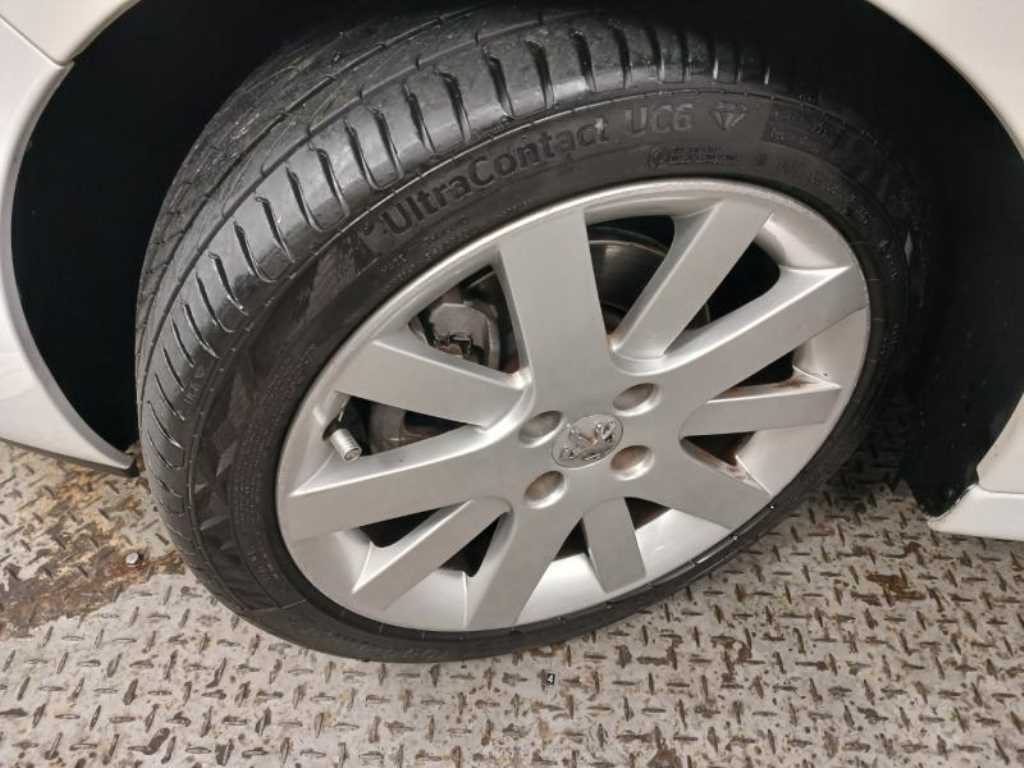 Peugeot 207 2011 Blanco - Importación desde Corea - HF Imports Iquique - Foto 20