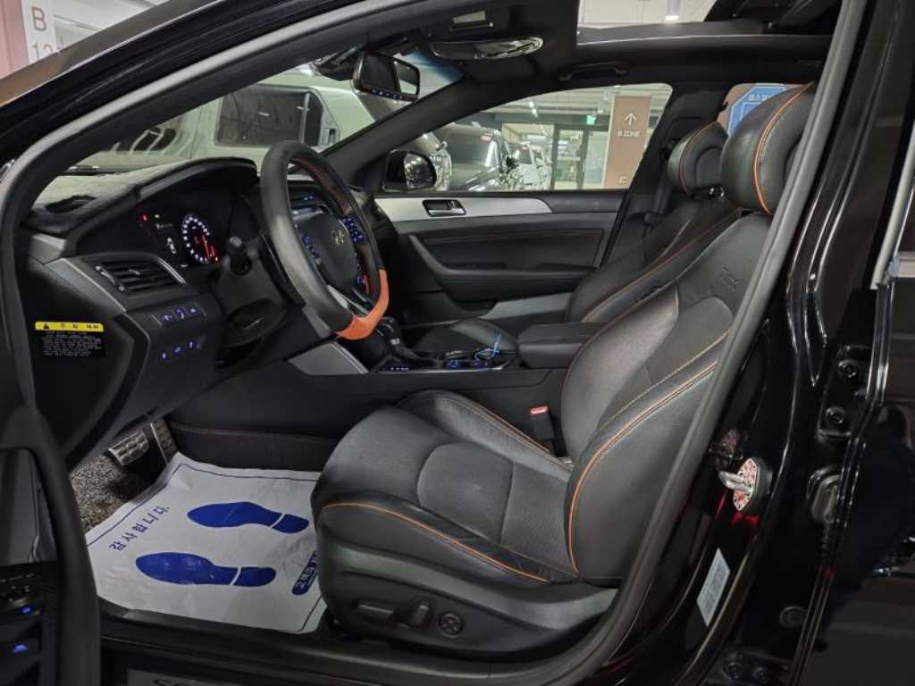 HYUNDAI Sonata - Vista 5