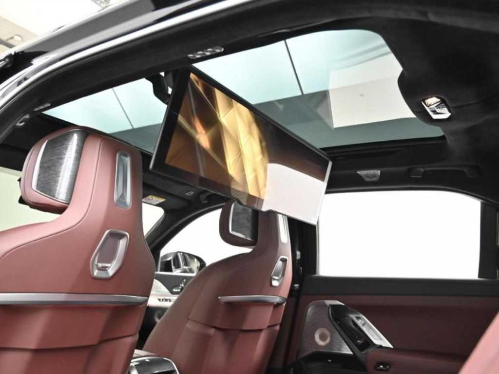 BMW i7 2023 Negro - Importación desde Corea - HF Imports Iquique - Foto 18