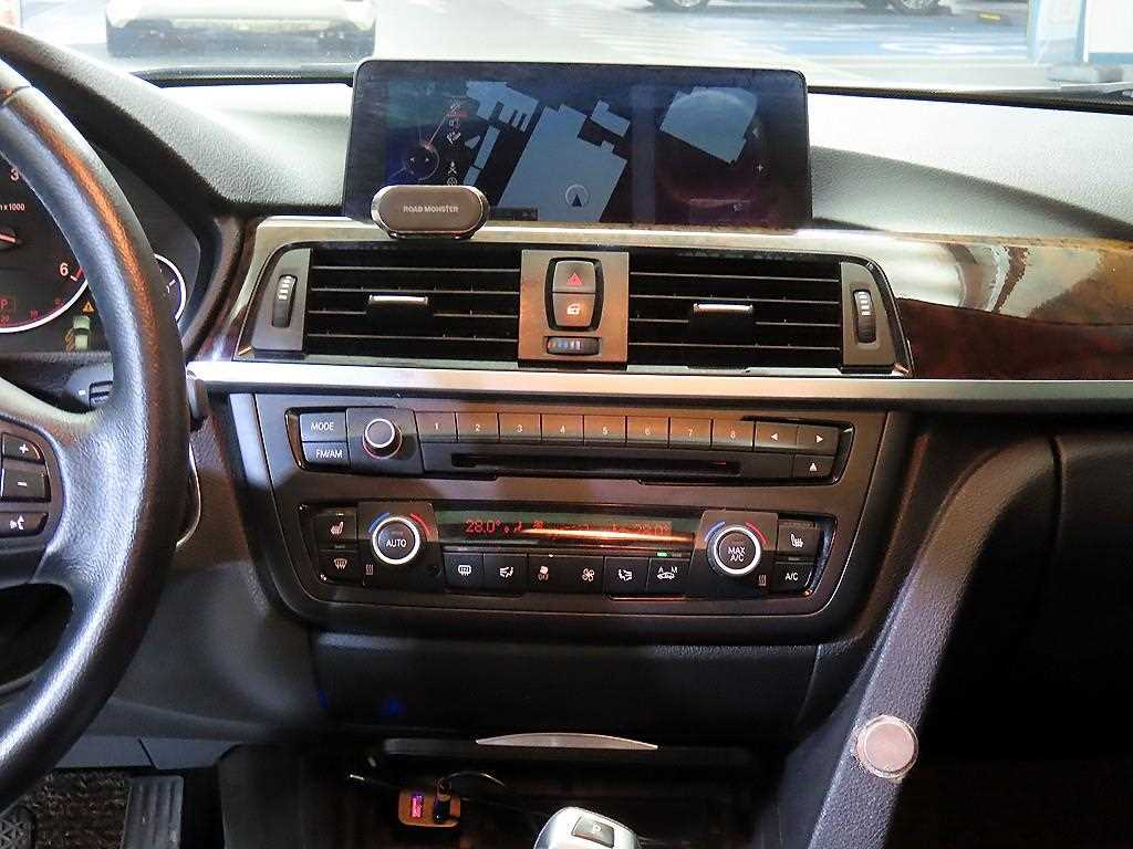 BMW 3 series - Vista 11