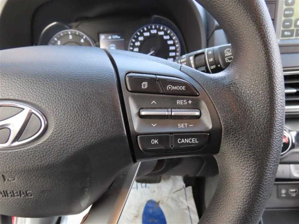 HYUNDAI Kona - Vista 11